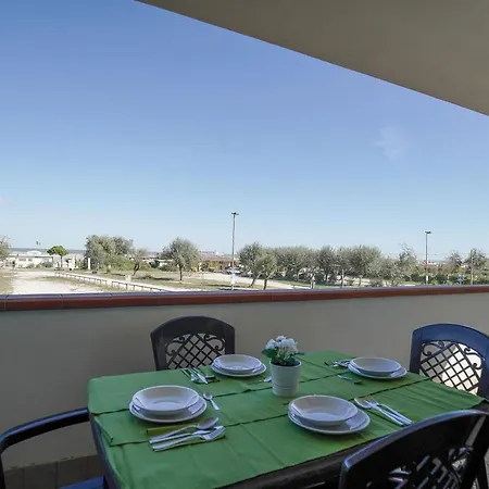 Smith 2b Lägenhet *